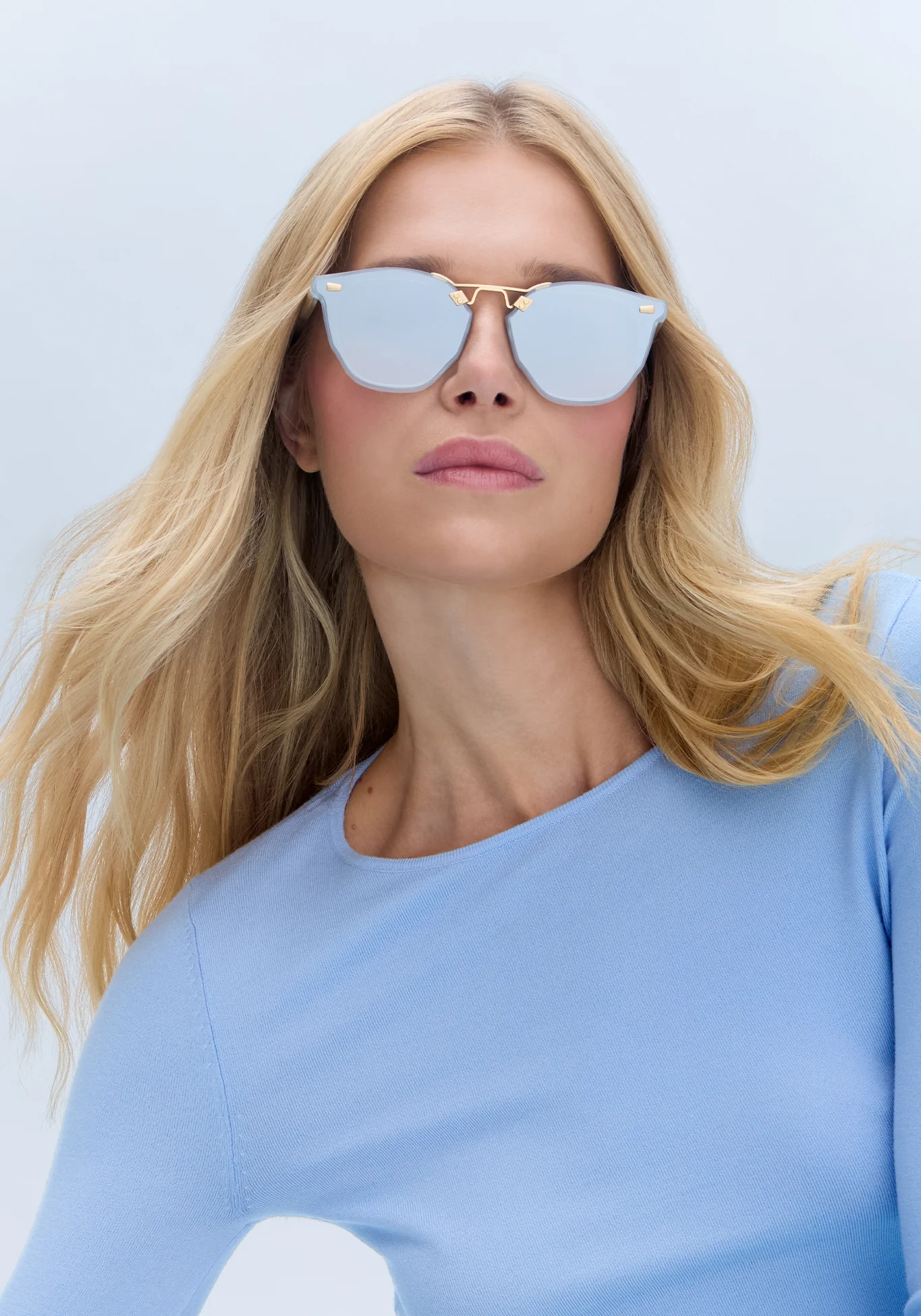 BEAU NYLON | Powder Blue 18K Mirrored - Image 2