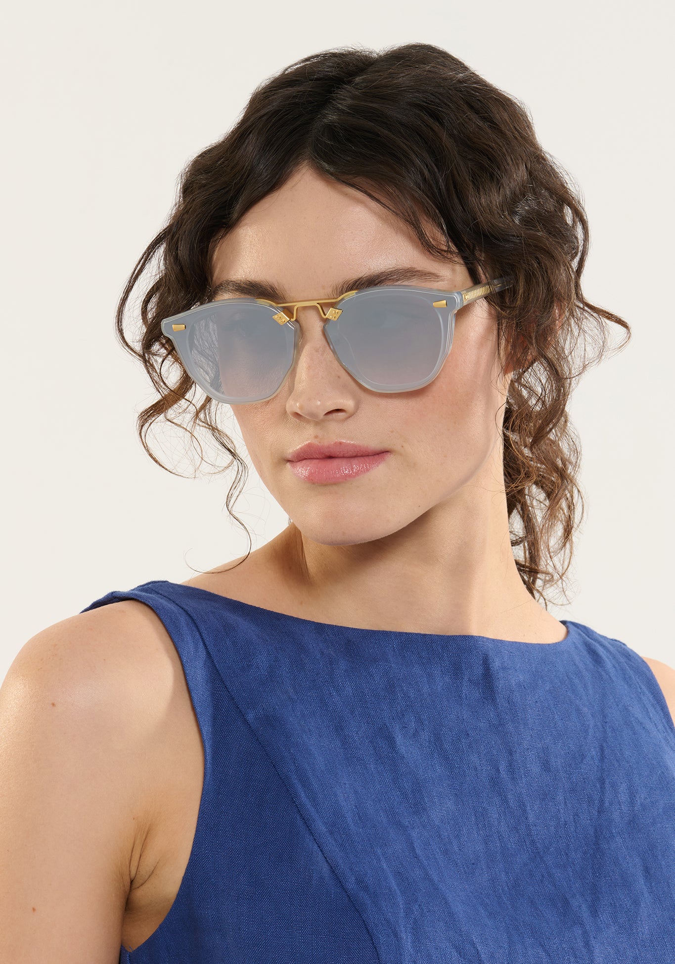BEAU NYLON | Powder Blue 18K Mirrored - Image 5